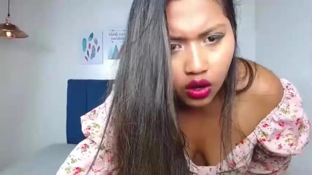 Image 7 of mia__hottx Stream on Chaturbate on 17 months ago