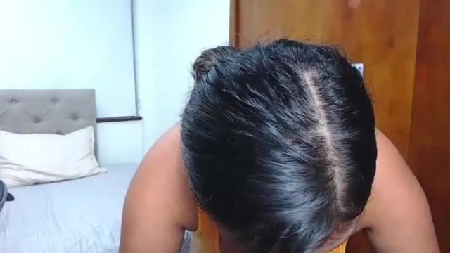 Image 6 of mia__hottx Stream on Chaturbate on 17 months ago
