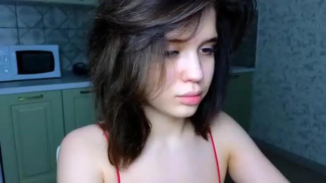 Image 3 of mia__lunaa Stream on Chaturbate on 14 months ago