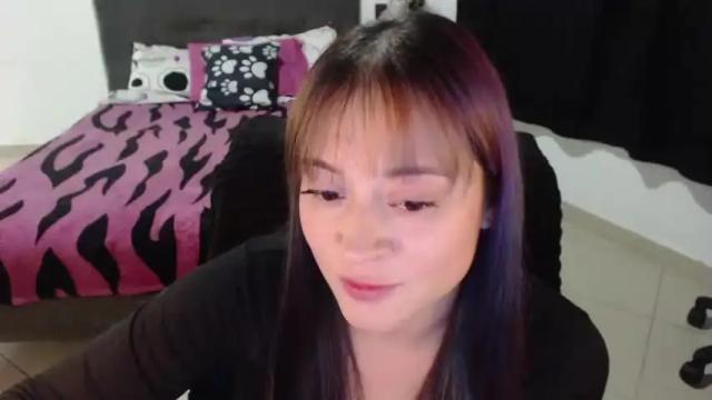 Image 8 of mia_adams_red Stream on Chaturbate on 13 months ago