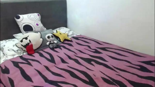 Image 7 of mia_adams_red Stream on Chaturbate on 2 months ago
