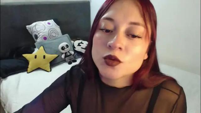 Image 3 of mia_adams_red Stream on Chaturbate on 2 months ago