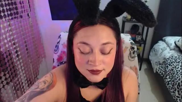 Image 12 of mia_adams_red Stream on Chaturbate on 24 days ago