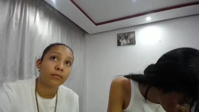 Image 2 of mia_and_madison Stream on Chaturbate on 13 months ago
