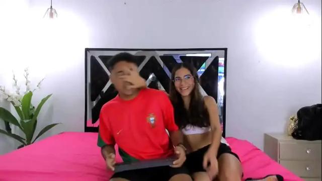 Image 2 of mia_and_masterboy Stream on Chaturbate on 1 day ago