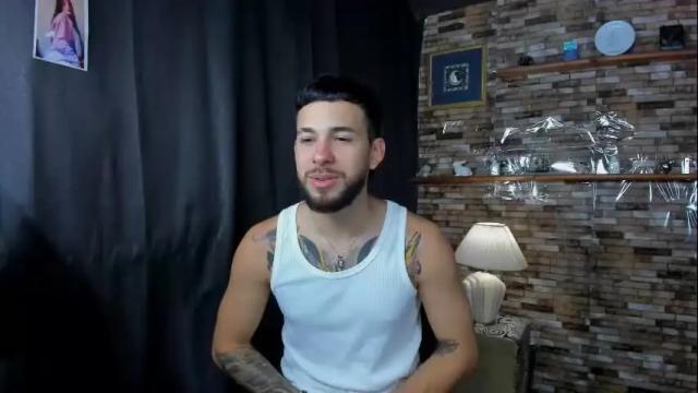Image 4 of mia_and_vincentt Stream on Chaturbate on 1 month ago