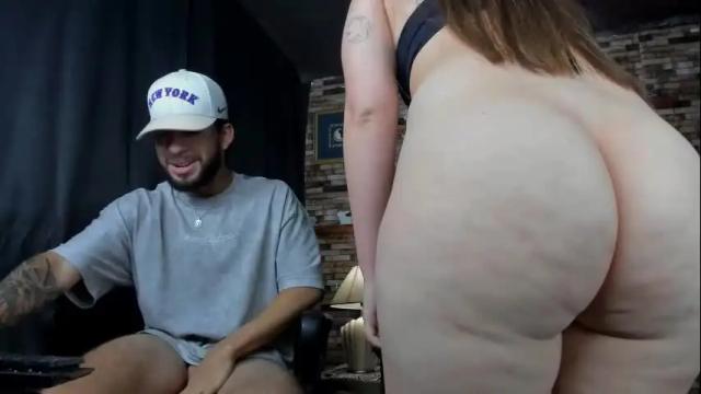 Thumbnail 2, mia_and_vincentt's Stream at Chaturbate, 1 month ago
