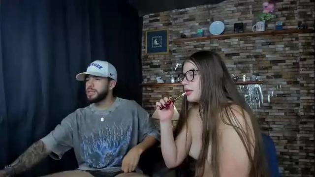 Image 2 of mia_and_vincentt Stream on Chaturbate on 1 month ago