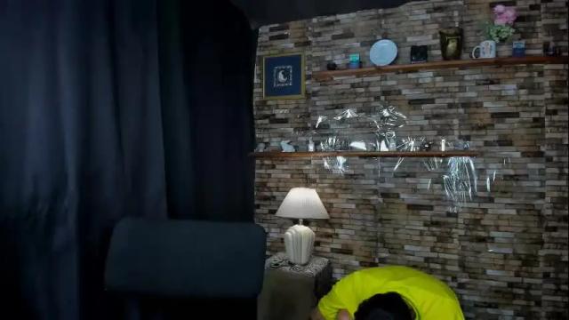 Image 3 of mia_and_vincentt Stream on Chaturbate on 28 days ago