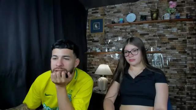 Image 7 of mia_and_vincentt Stream on Chaturbate on 28 days ago