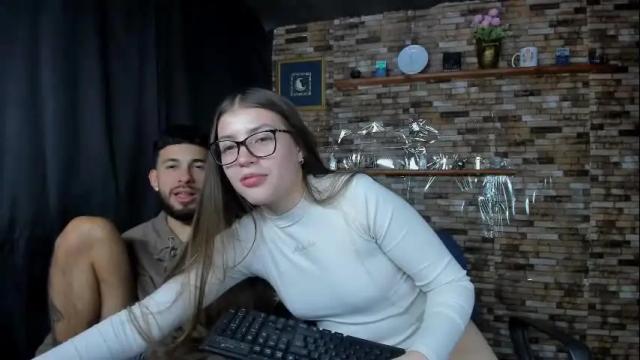 Image 6 of mia_and_vincentt Stream on Chaturbate on 27 days ago