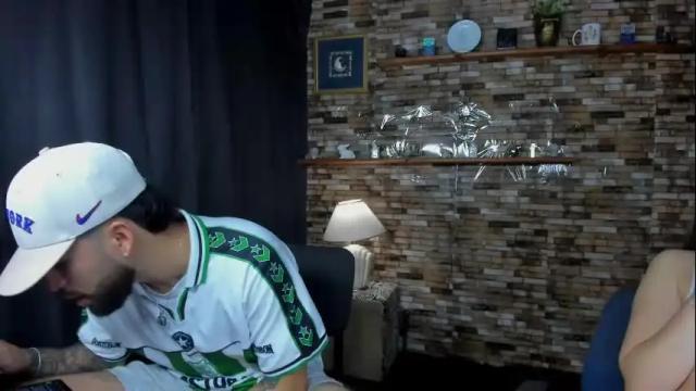Image 6 of mia_and_vincentt Stream on Chaturbate on 24 days ago
