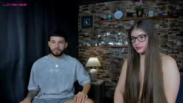 Image 12 of mia_and_vincentt Stream on Chaturbate on 19 days ago