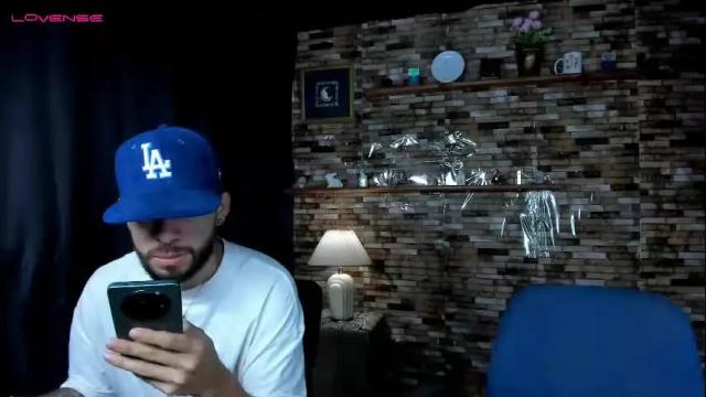 Image 8 of mia_and_vincentt Stream on Chaturbate on 2 days ago