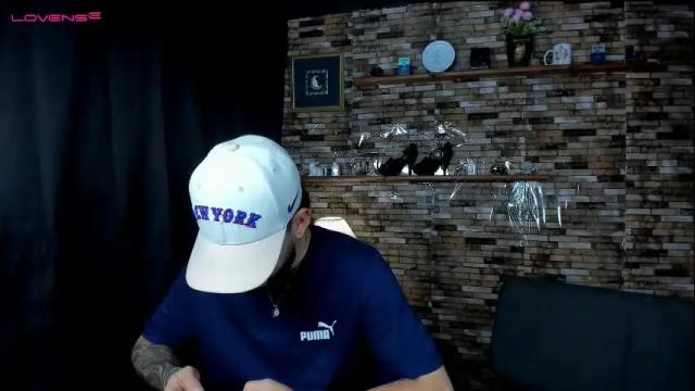 Image 6 of mia_and_vincentt Stream on Chaturbate on 1 month ago