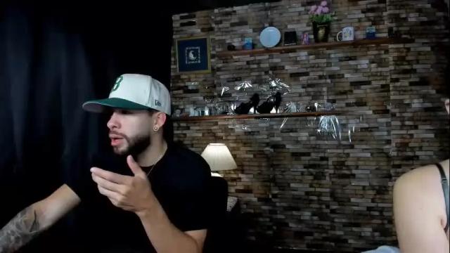 Image 7 of mia_and_vincentt Stream on Chaturbate on 1 month ago