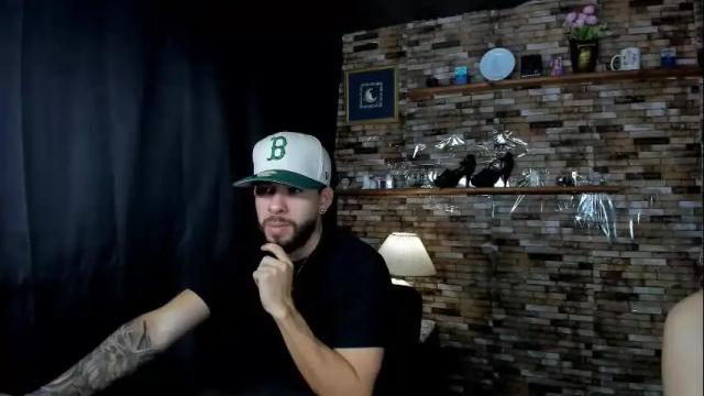 Image 8 of mia_and_vincentt Stream on Chaturbate on 1 month ago