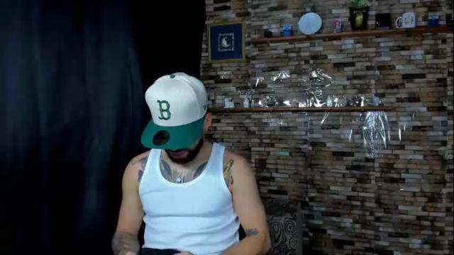 Image 6 of mia_and_vincentt Stream on Chaturbate on 23 days ago