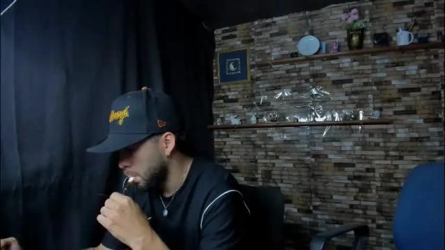 Image 2 of mia_and_vincentt Stream on Chaturbate on 1 month ago