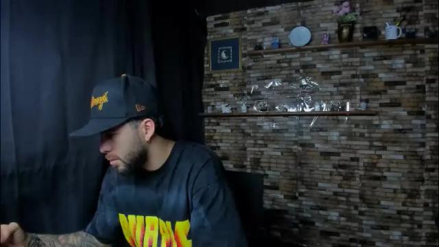 Thumbnail 1, mia_and_vincentt's Stream at Chaturbate, 1 month ago
