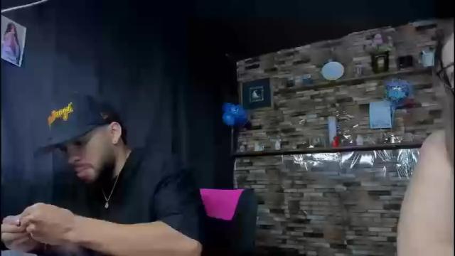 Image 2 of mia_and_vincentt Stream on Chaturbate on 27 days ago