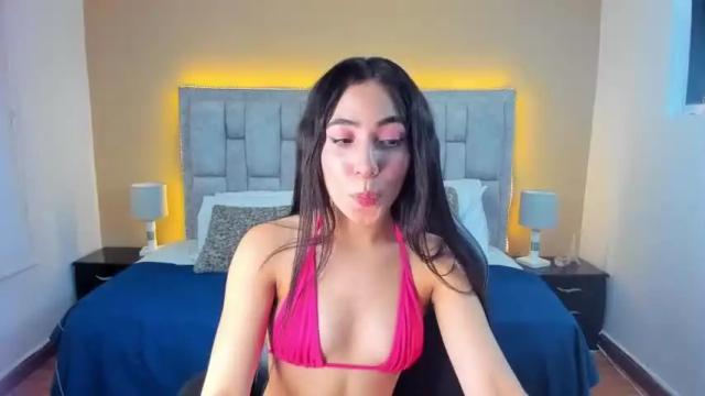 Image 8 of mia_andersohn Stream on Chaturbate on 15 months ago