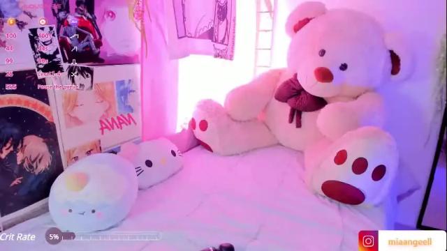 Image 4 of mia_angeel_ Stream on Chaturbate on 18 days ago