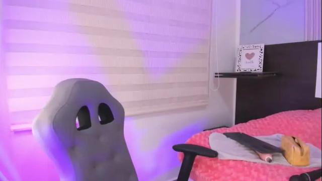 Image 8 of mia_as_ Stream on Chaturbate on 1 month ago