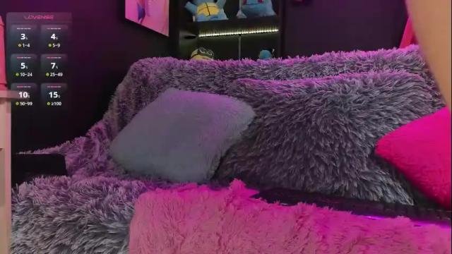 Image 11 of mia_baker_1 Stream on Chaturbate on 1 month ago