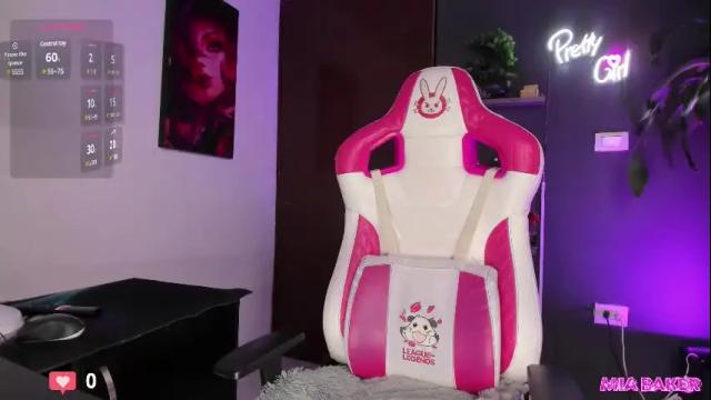 Image 8 of mia_baker_1 Stream on Chaturbate on 16 days ago