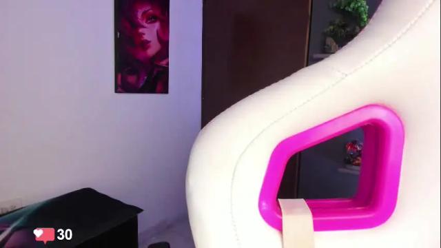 Image 3 of mia_baker_1 Stream on Chaturbate on 6 months ago