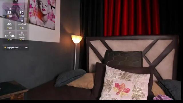 Image 8 of mia_baker_1 Stream on Chaturbate on 6 months ago