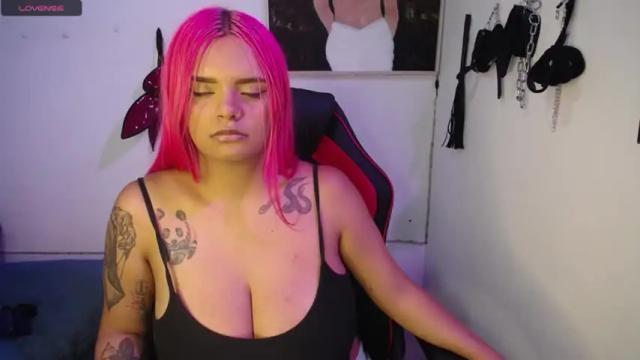 Thumbnail 1, mia_boobs_19's Stream at Chaturbate, 15 months ago