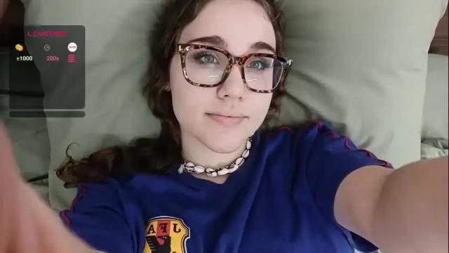Image 12 of mia_boone Stream on Chaturbate on 1 month ago