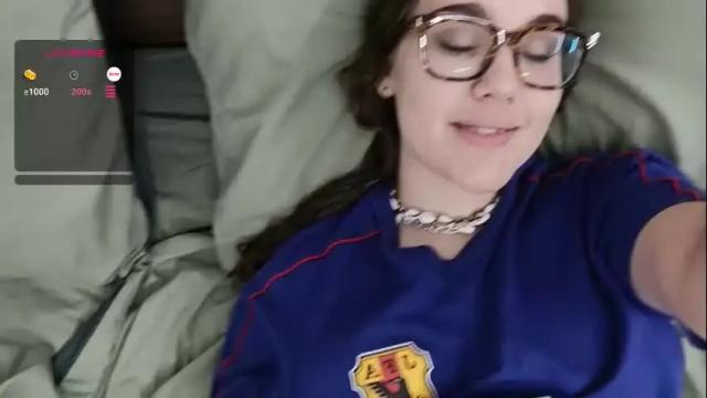 Image 7 of mia_boone Stream on Chaturbate on 1 month ago