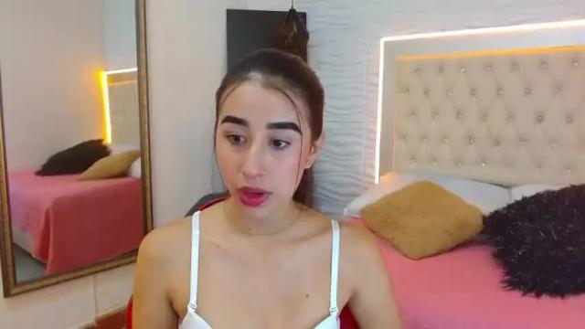 Image 4 of mia_brown2 Stream on Chaturbate on 19 months ago