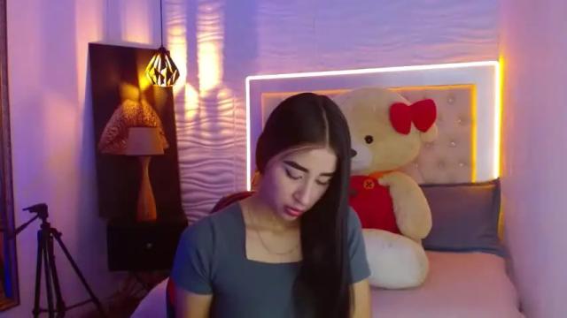 Image 2 of mia_brown2 Stream on Chaturbate on 19 months ago