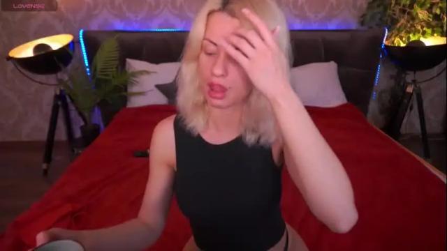 Image 4 of mia_burka Stream on Chaturbate on 4 days ago