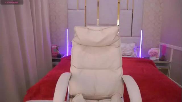 Image 8 of mia_burka Stream on Chaturbate on 4 months ago