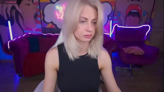 Image 4 of mia_burka Stream on Chaturbate on 4 months ago
