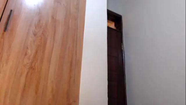 Image 8 of mia_c102130 Stream on Chaturbate on 1 month ago