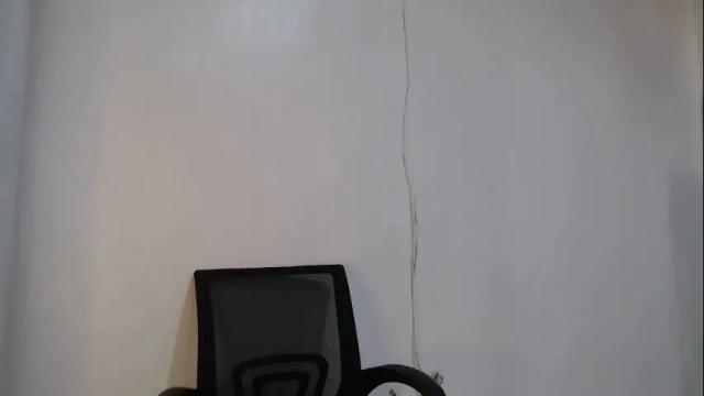Image 7 of mia_c102130 Stream on Chaturbate on 17 days ago