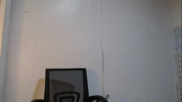 Image 3 of mia_c102130 Stream on Chaturbate on 4 days ago