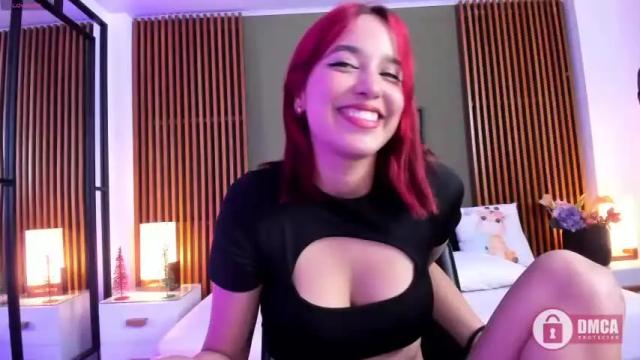 Image 3 of mia_caceres Stream on Chaturbate on 19 months ago