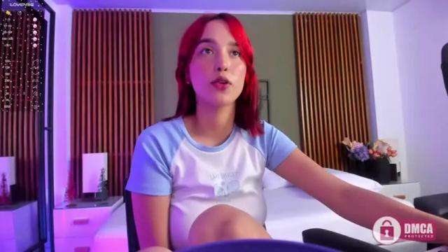 Image 11 of mia_caceres Stream on Chaturbate on 19 months ago