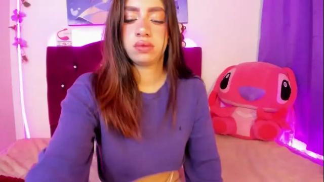 Image 10 of mia_cand Stream on Chaturbate on 1 month ago
