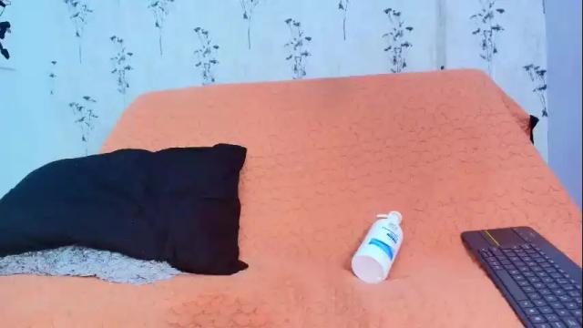 Image 6 of mia_candy_0 Stream on Chaturbate on 1 month ago