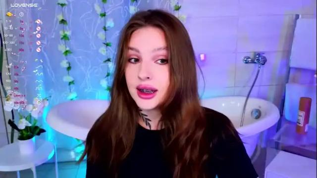 Image 2 of mia_chill Stream on Chaturbate on 2 months ago