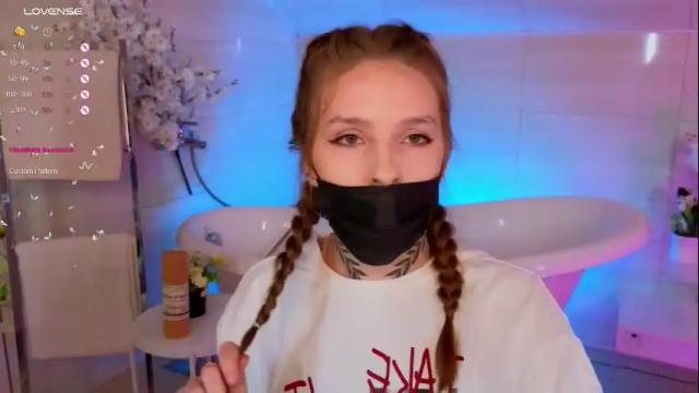 Thumbnail 1, mia_chill's Stream at Chaturbate, 1 month ago