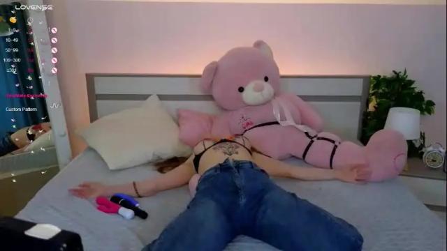 Thumbnail 2, mia_chill's Stream at Chaturbate, 1 month ago